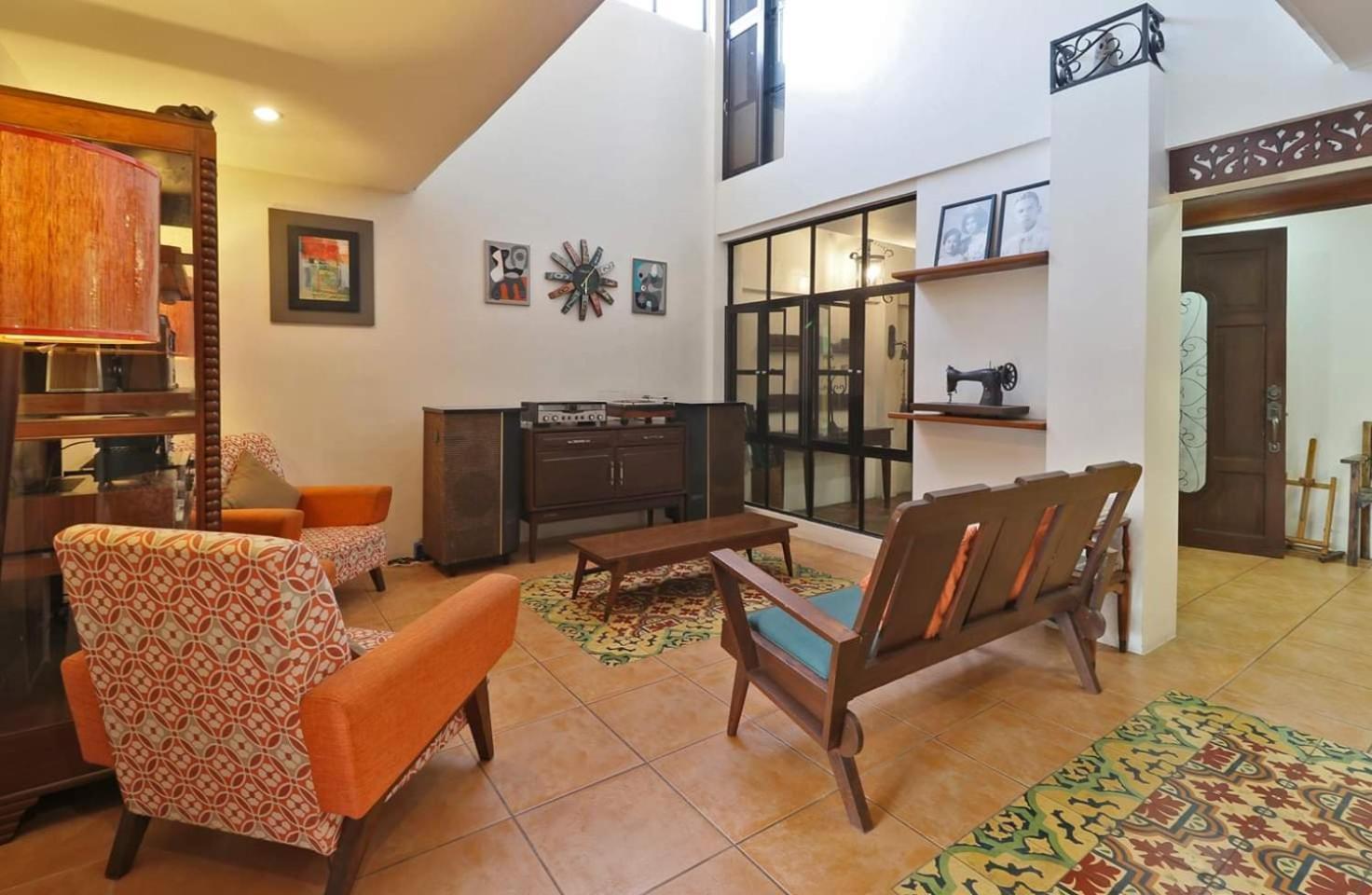 Casa Marina Bed And Breakfast Pagsanjan Ngoại thất bức ảnh