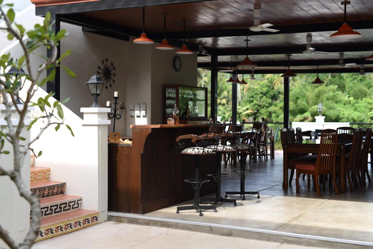 Casa Marina Bed And Breakfast Pagsanjan Ngoại thất bức ảnh