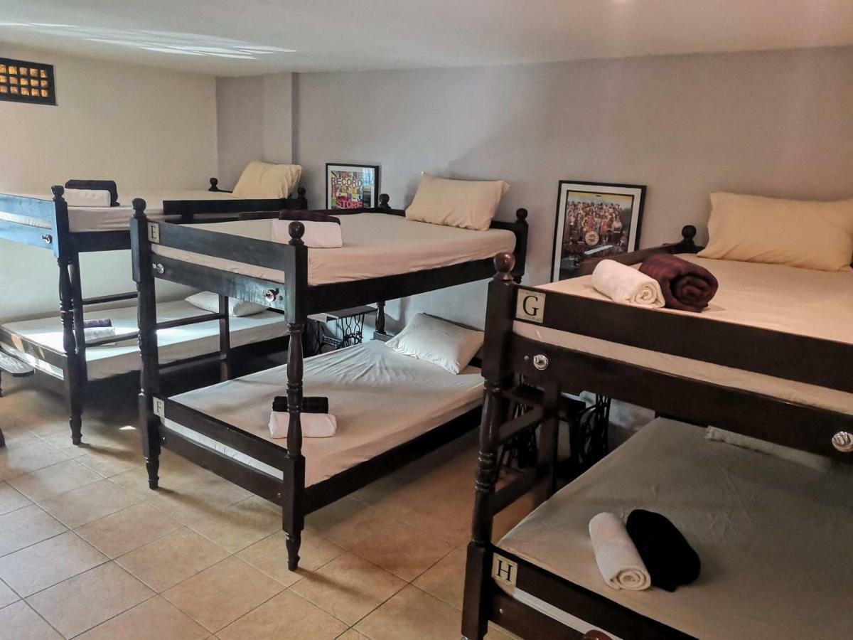 Casa Marina Bed And Breakfast Pagsanjan Ngoại thất bức ảnh